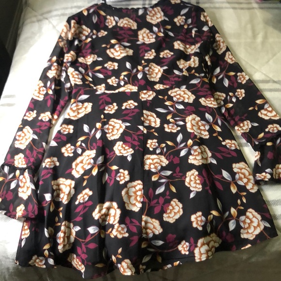 Flowey fall address - Picture 2 of 2